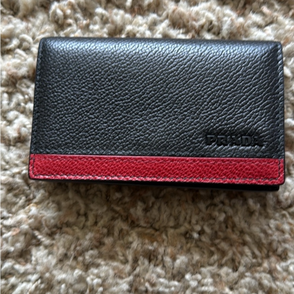 Black and Red Key & Card Holder with Textured Finish